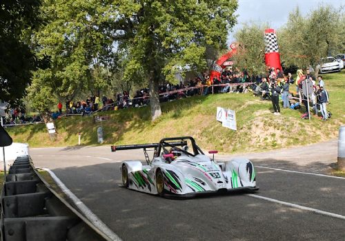 Sfilano nel Cuore di Orvieto i finalisti della Castellana dei record